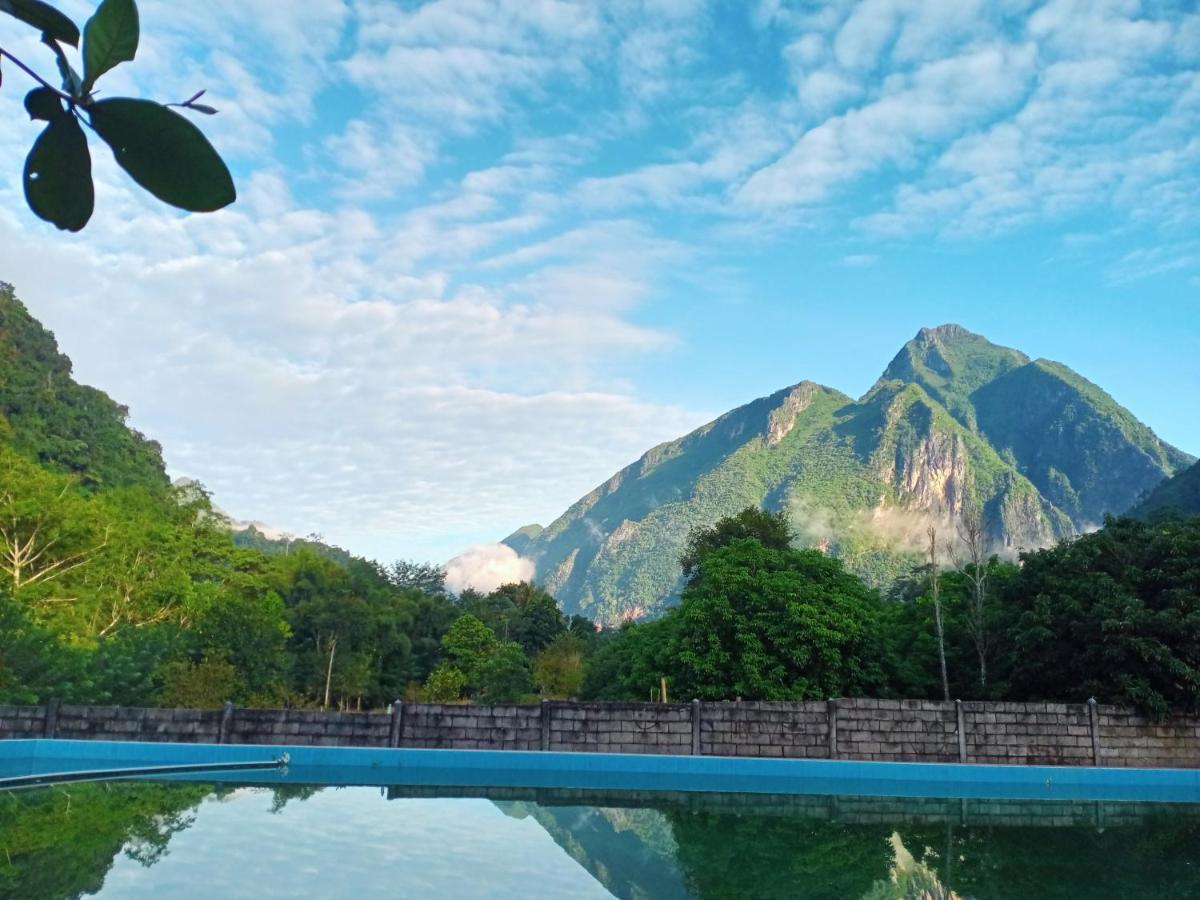 Nongkhiaw Campingsite Swimming Pool Hotel Ban Phathok Exterior photo